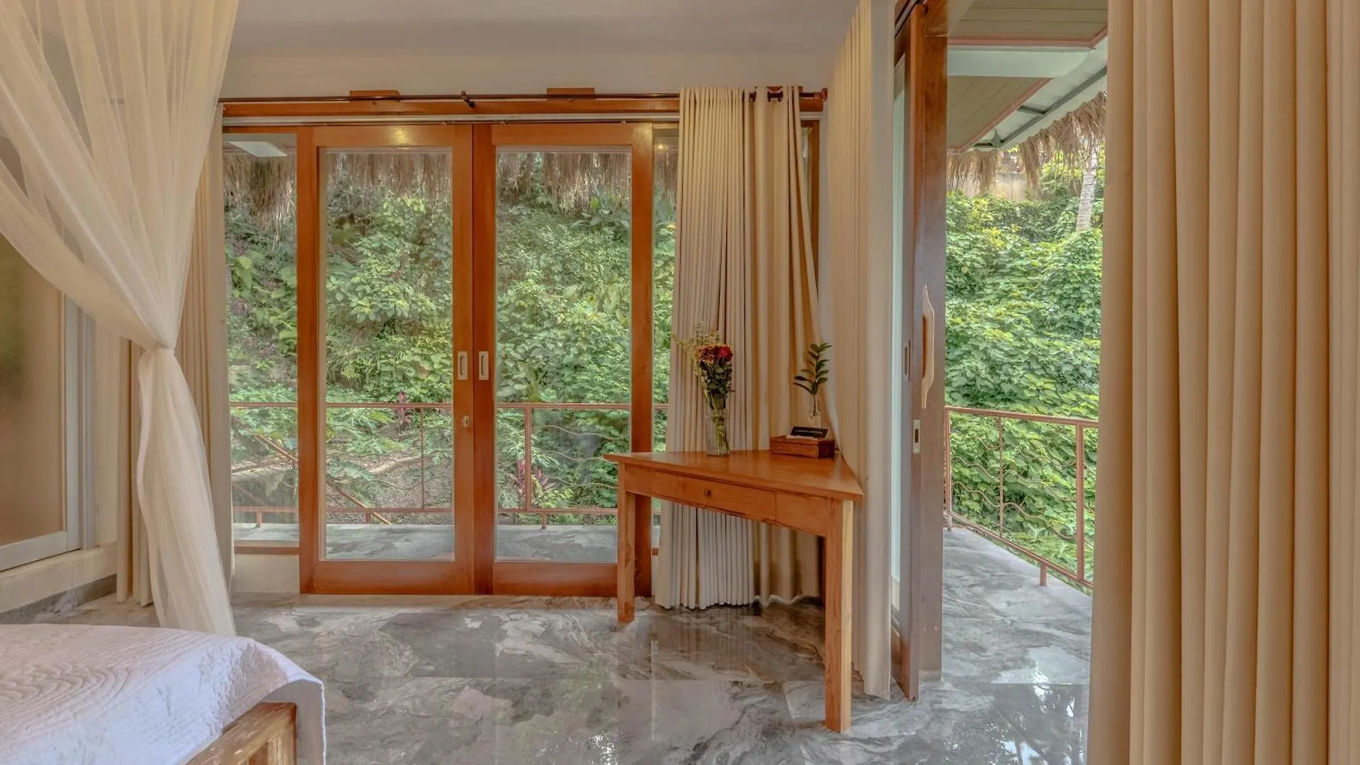 Heaven View 5 B Daire Ubud